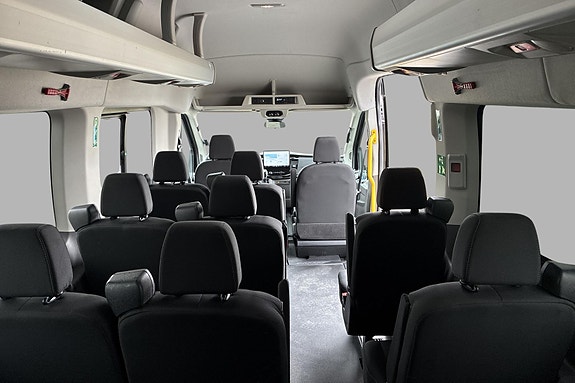 Ford Transit 16 of 30