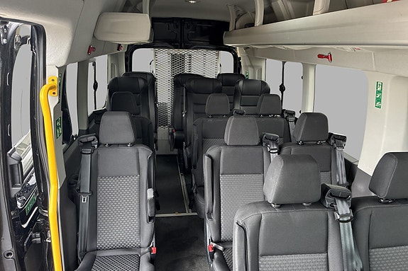 Ford Transit 19 of 30
