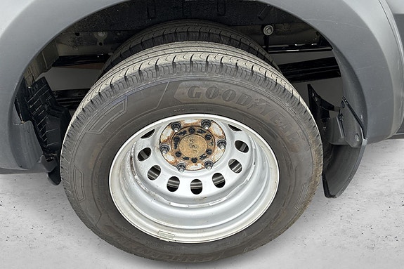 Ford Transit 29 of 30