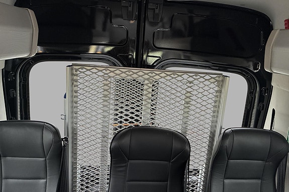 Ford Transit 22 of 30