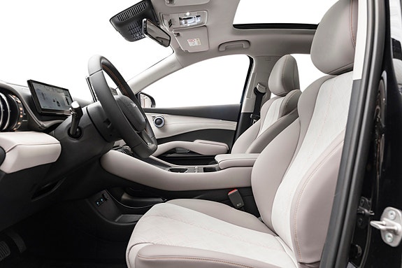 BYD Atto 3 10 of 29