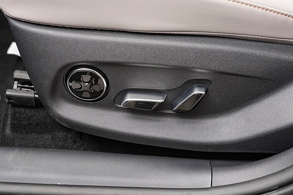 BYD Atto 3 11 of 29