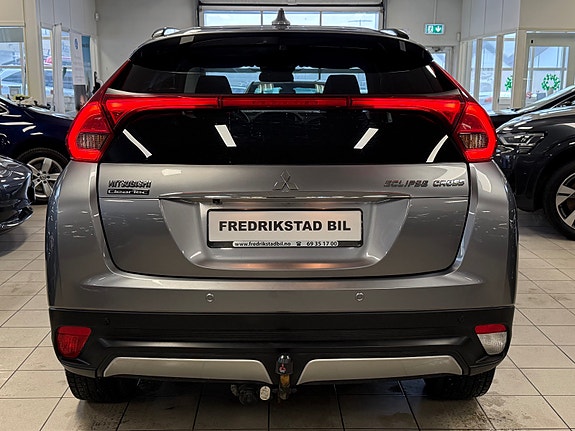 Mitsubishi Eclipse Cross 3 of 5