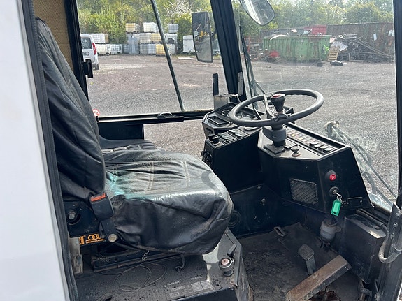 Andre CityCat Bucher K-1700 5 of 5