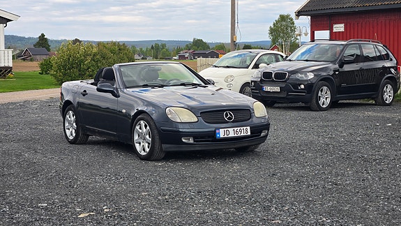 Mercedes-Benz SLK-Klasse 3 of 5