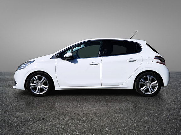 Peugeot 208 5 of 30