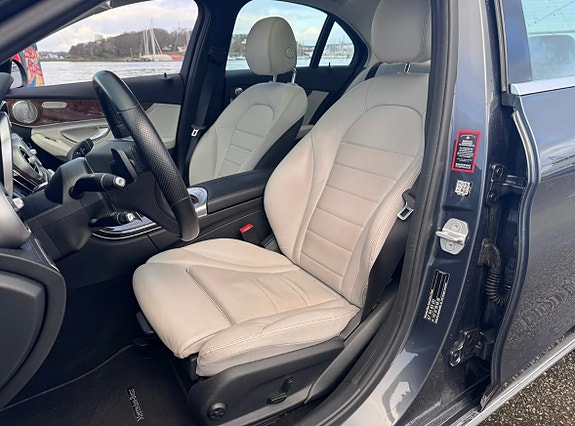 Mercedes-Benz C350 e 12 of 30