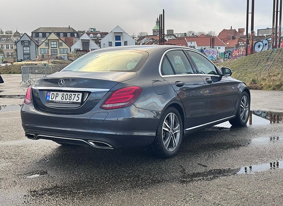 Mercedes-Benz C350 e 5 of 30