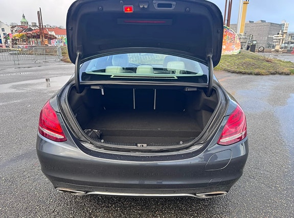 Mercedes-Benz C350 e 9 of 30