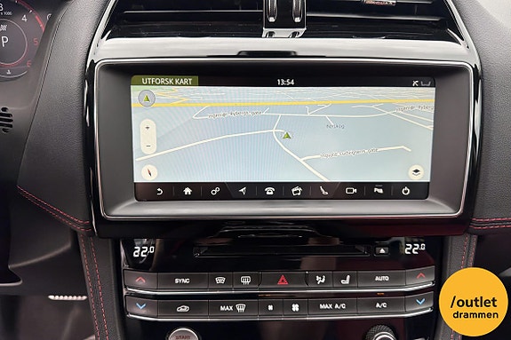 Jaguar F-PACE 16 of 20