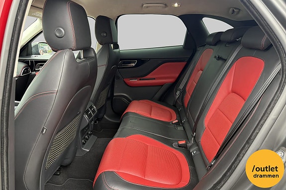 Jaguar F-PACE 11 of 20