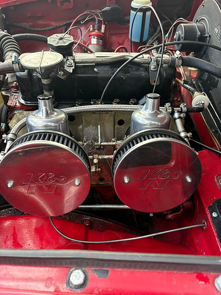 MG MGB 21 of 30