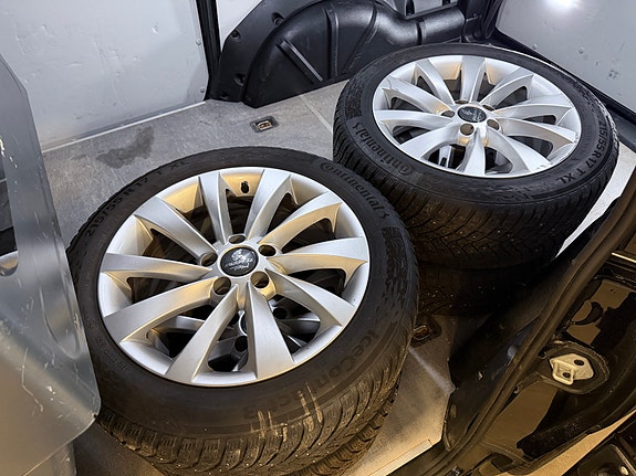 Volkswagen Caddy Maxi 10 of 30