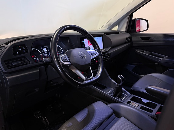 Volkswagen Caddy Maxi 15 of 30