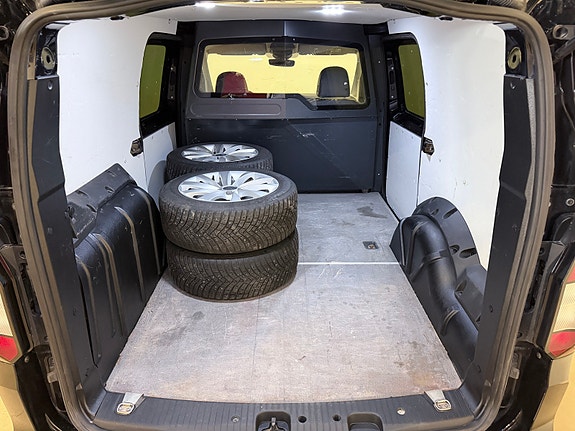 Volkswagen Caddy Maxi 7 of 30