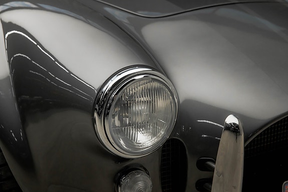 AC Cobra 5 of 30