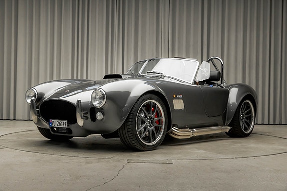 AC Cobra 19 of 30
