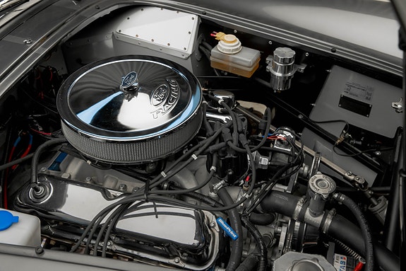 AC Cobra 11 of 30