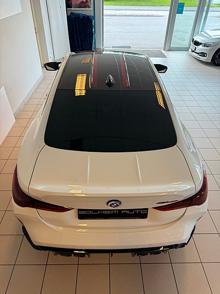BMW M4 24 of 30