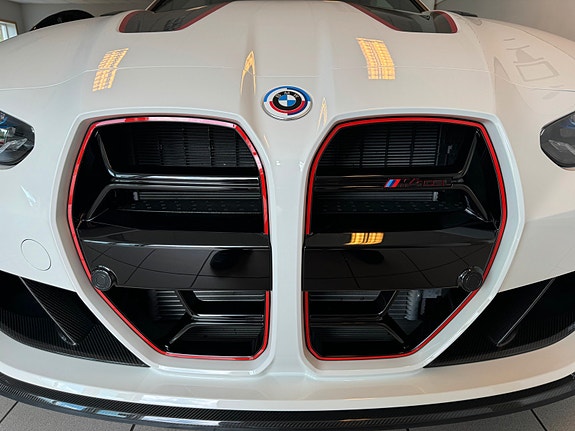 BMW M4 19 of 30