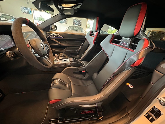 BMW M4 8 of 30