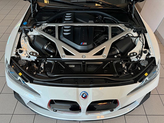 BMW M4 23 of 30