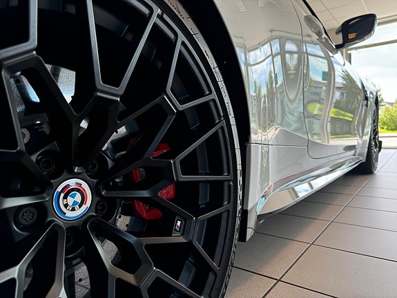 BMW M4 28 of 30