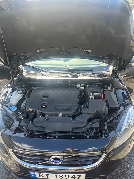 Volvo V40 15 of 22