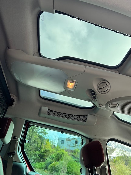 Citroen Berlingo 8 of 18