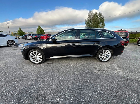 Skoda Superb 5 of 5
