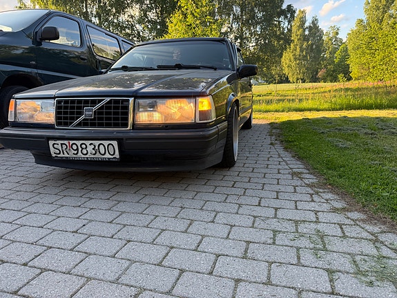 Volvo 940 2 of 5