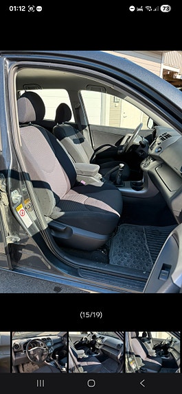 Toyota RAV4 7 of 20