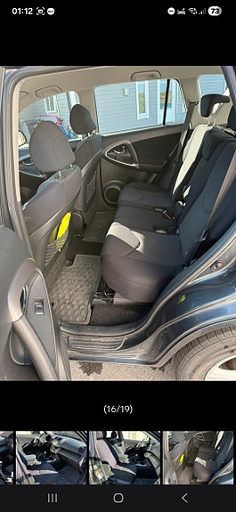 Toyota RAV4 6 of 20