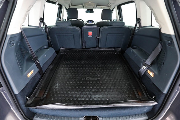 Ford Grand C-MAX 14 of 30
