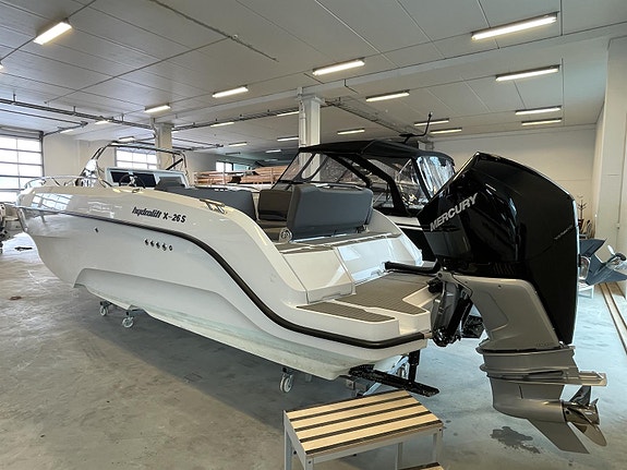 Hydrolift X-26S M/Mercury 300 V8 XL ."STRØKEN"  80 Timer.