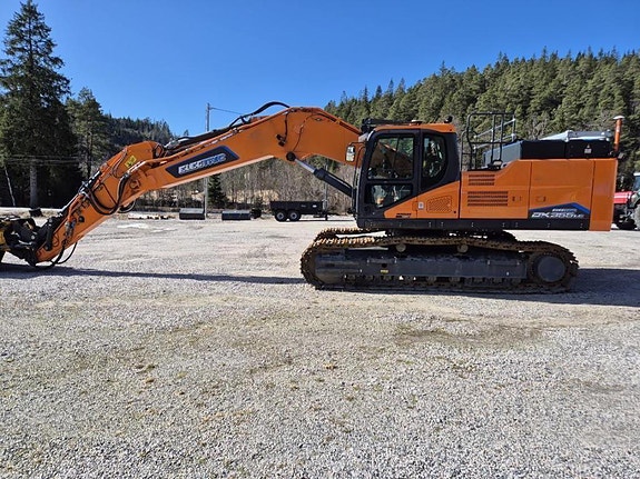 Doosan /develon dx300lc electric 2 of 5