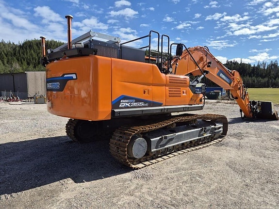 Doosan /develon dx300lc electric 5 of 5