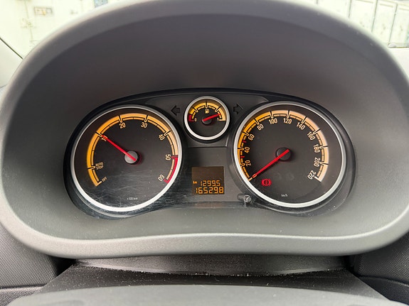 Opel Corsa 11 of 21