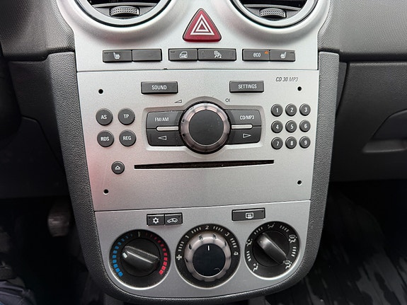 Opel Corsa 14 of 21