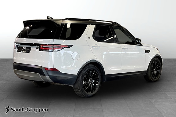 Land Rover Discovery 5 of 5