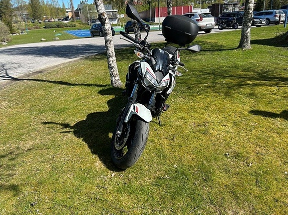 Kawasaki Z 650 2 of 4