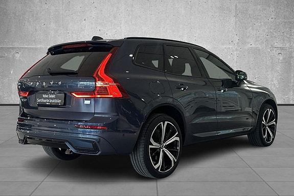 Volvo XC60 7 of 30