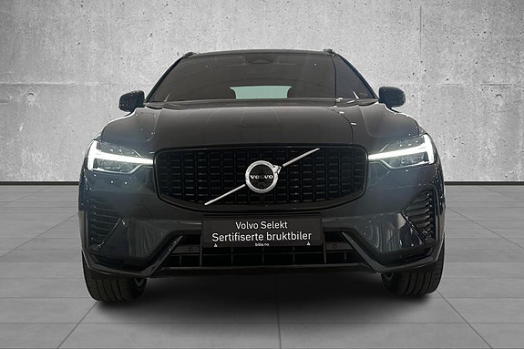 Volvo XC60 3 of 30