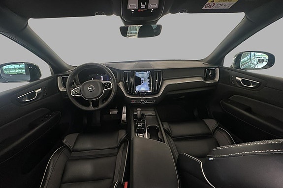 Volvo XC60 20 of 30