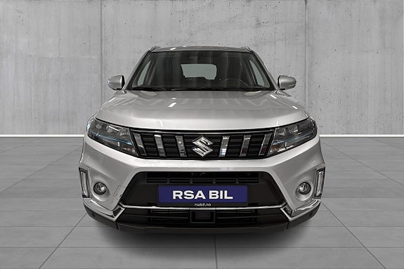 Suzuki Vitara 2 of 5