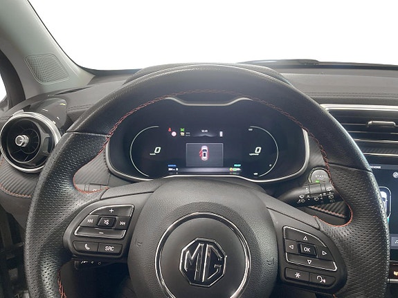 MG ZS EV 14 of 17
