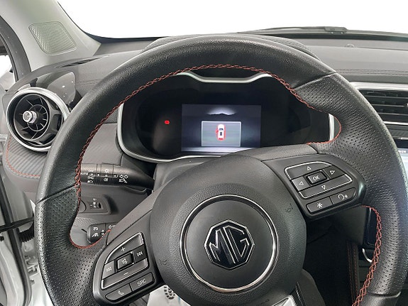 MG ZS EV 11 of 15