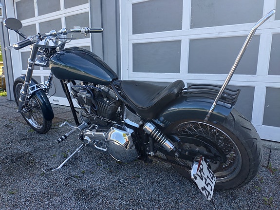 Harley-Davidson FLH 621 8 of 23