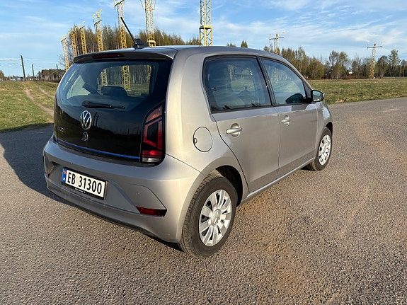 Volkswagen e-Up! 5 of 5