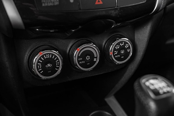 Peugeot 4008 17 of 25